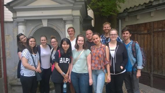 SiV 2015 students at Freud Museum